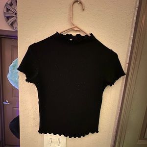 Black Body-Hug Crop Top